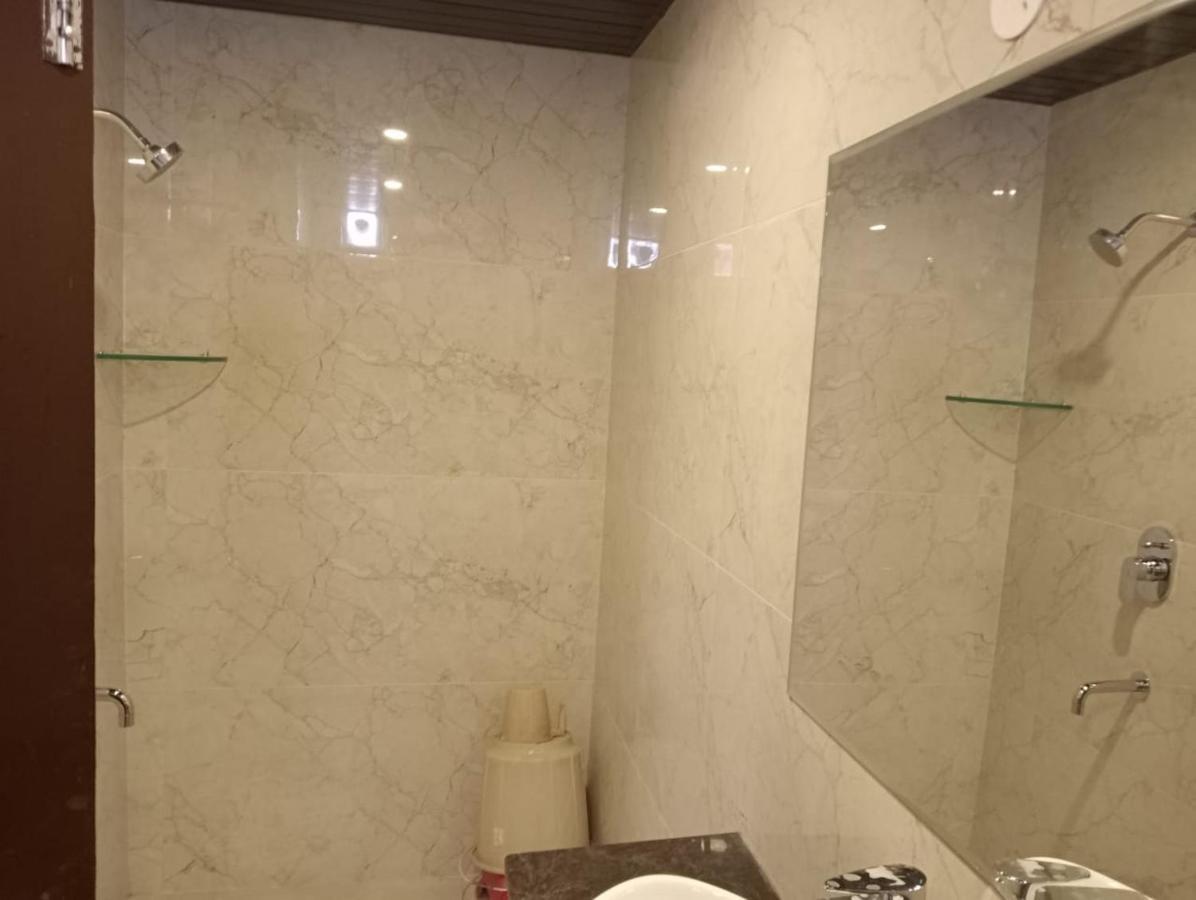 Hotel New Sunder Indore Ngoại thất bức ảnh