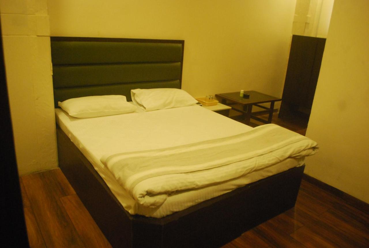 Hotel New Sunder Indore Ngoại thất bức ảnh