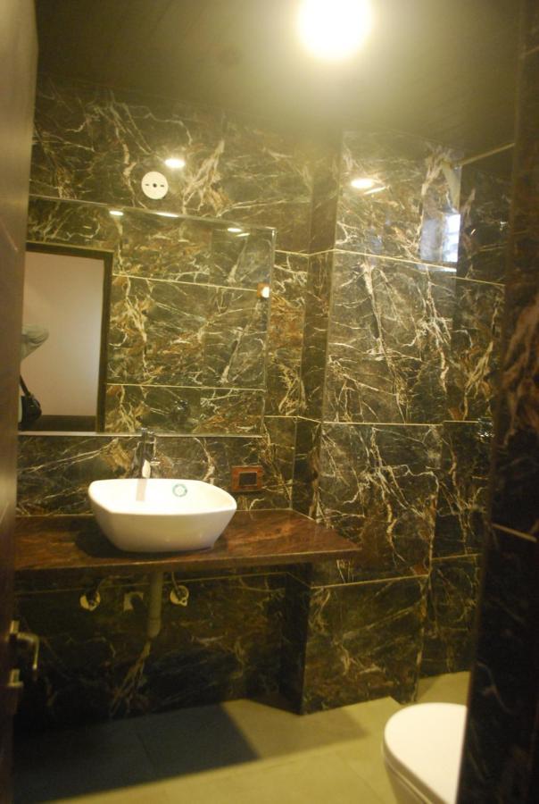 Hotel New Sunder Indore Ngoại thất bức ảnh