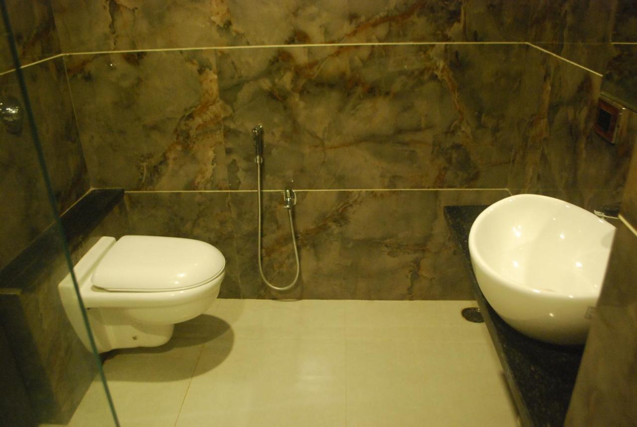 Hotel New Sunder Indore Ngoại thất bức ảnh